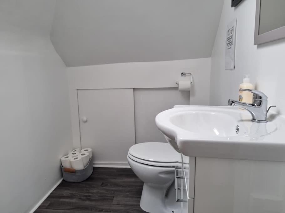 Clava Cottage City Centre Инвернес Екстериор снимка